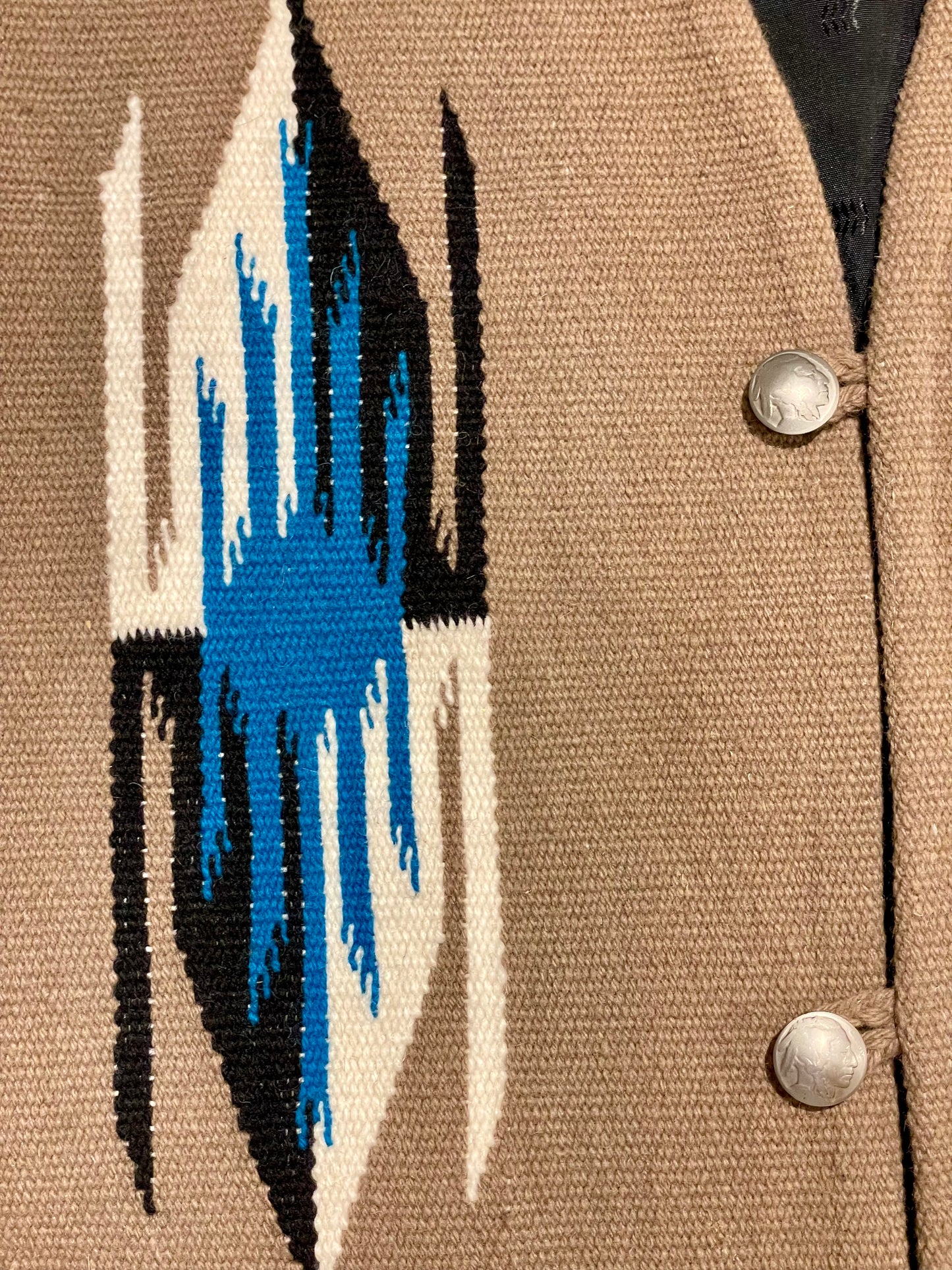 CENTINELA TRADITIONAL ARTS CHIMAYO VEST