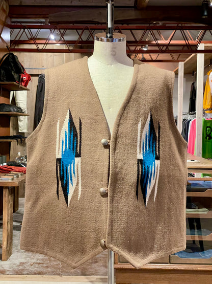 CENTINELA TRADITIONAL ARTS CHIMAYO VEST