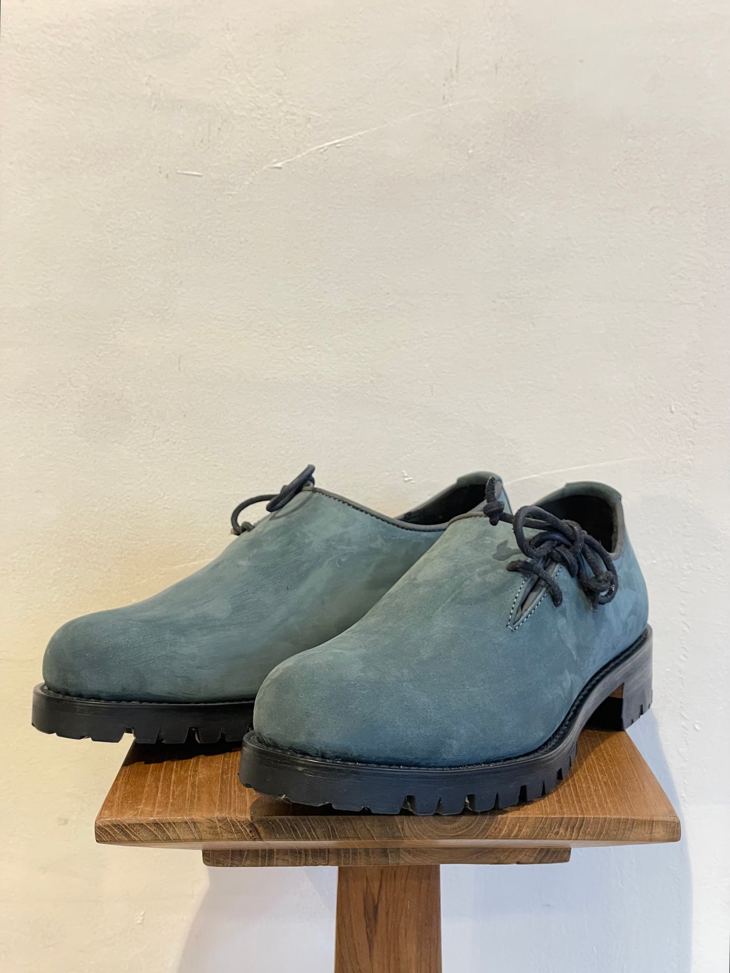 NORIEI
SIDE LACE SHOES (UNFINISHED OILED CORDOVAN)