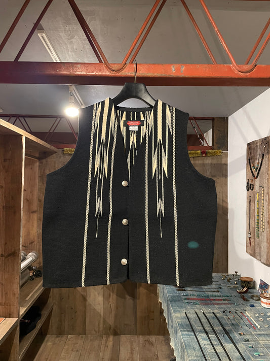 CENTINELA TRADITIONAL ARTS CHIMAYO VEST