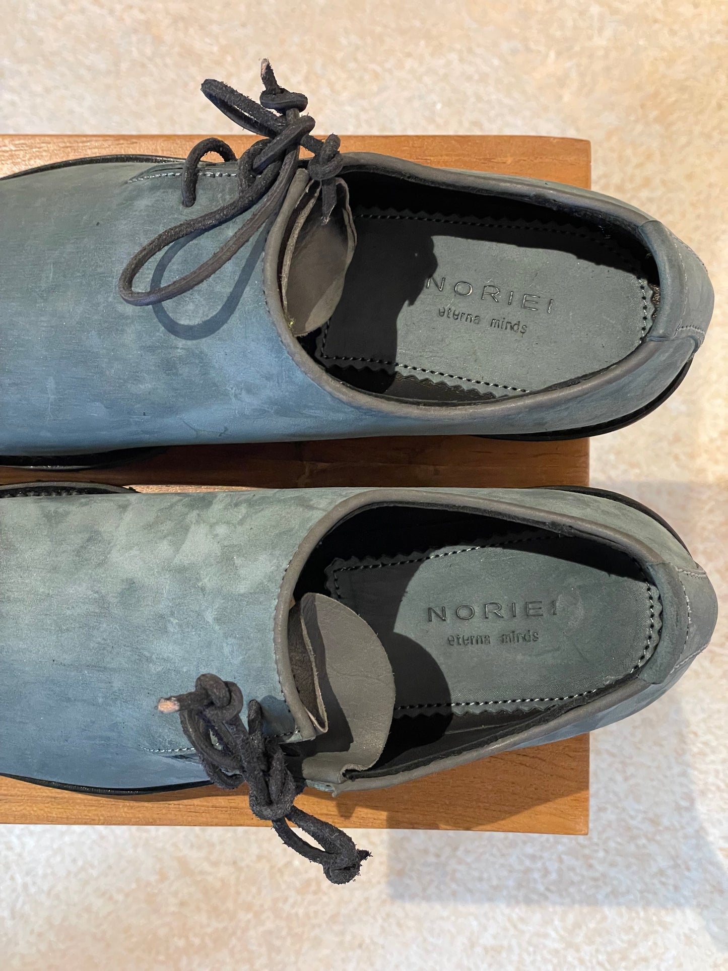 NORIEI
SIDE LACE SHOES (UNFINISHED OILED CORDOVAN)