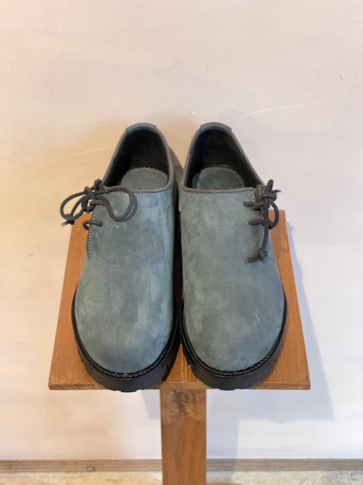 NORIEI
SIDE LACE SHOES (UNFINISHED OILED CORDOVAN)