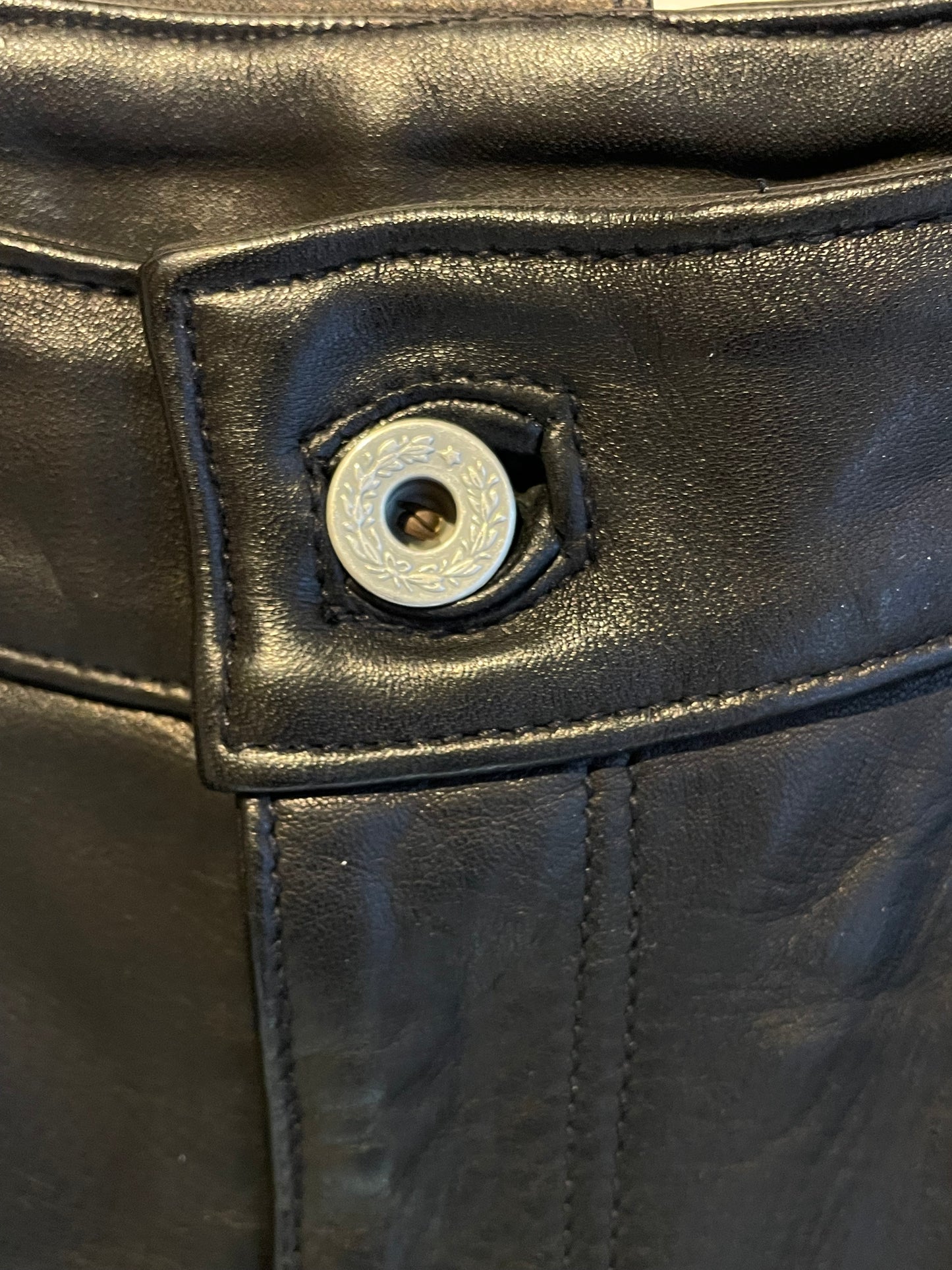 RER-101 Mustang(Horse Leather)