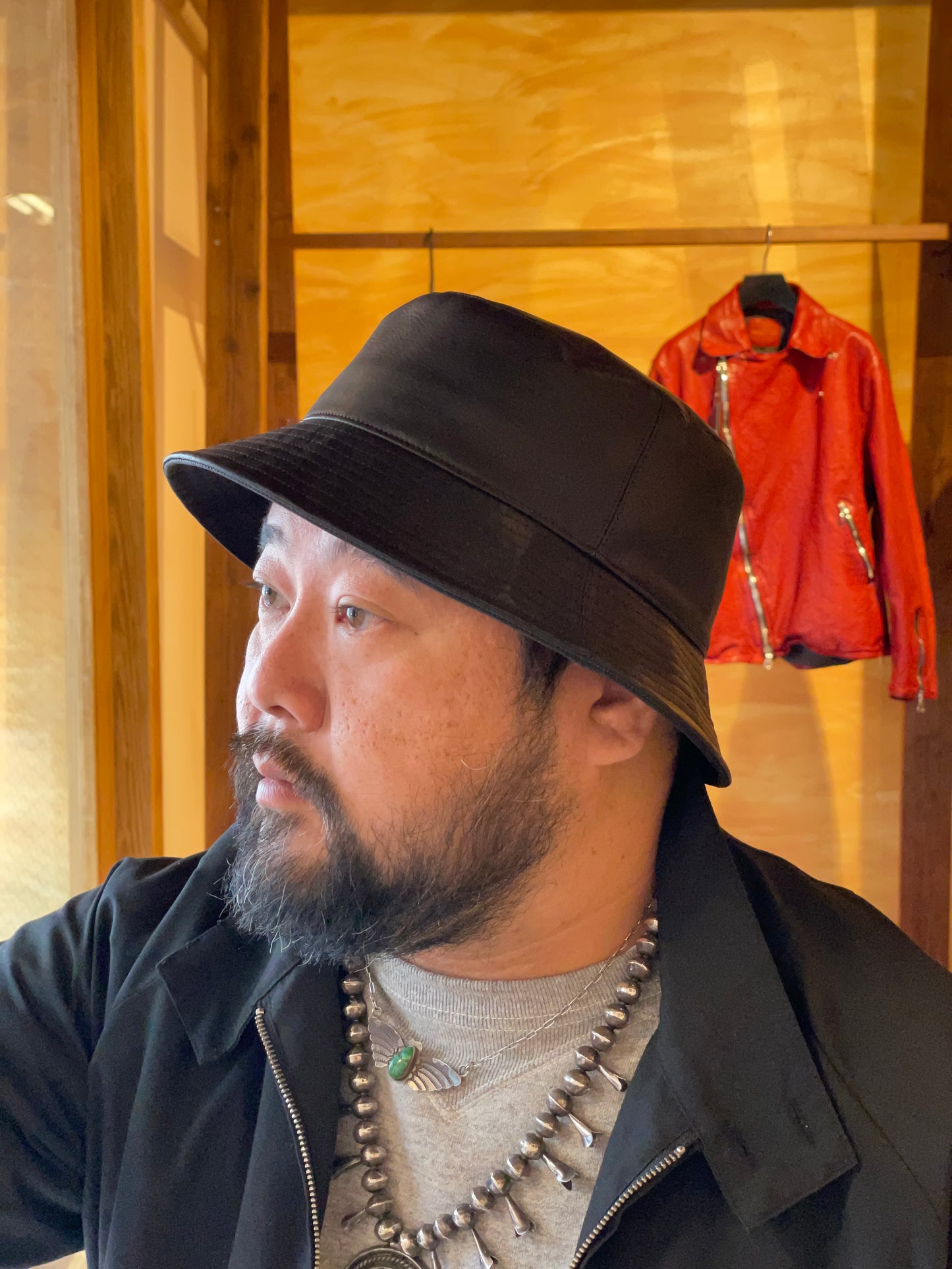 ISAMUKATAYAMA BACKLASH MONOCHROME LUXURY STEER BUCKET HAT