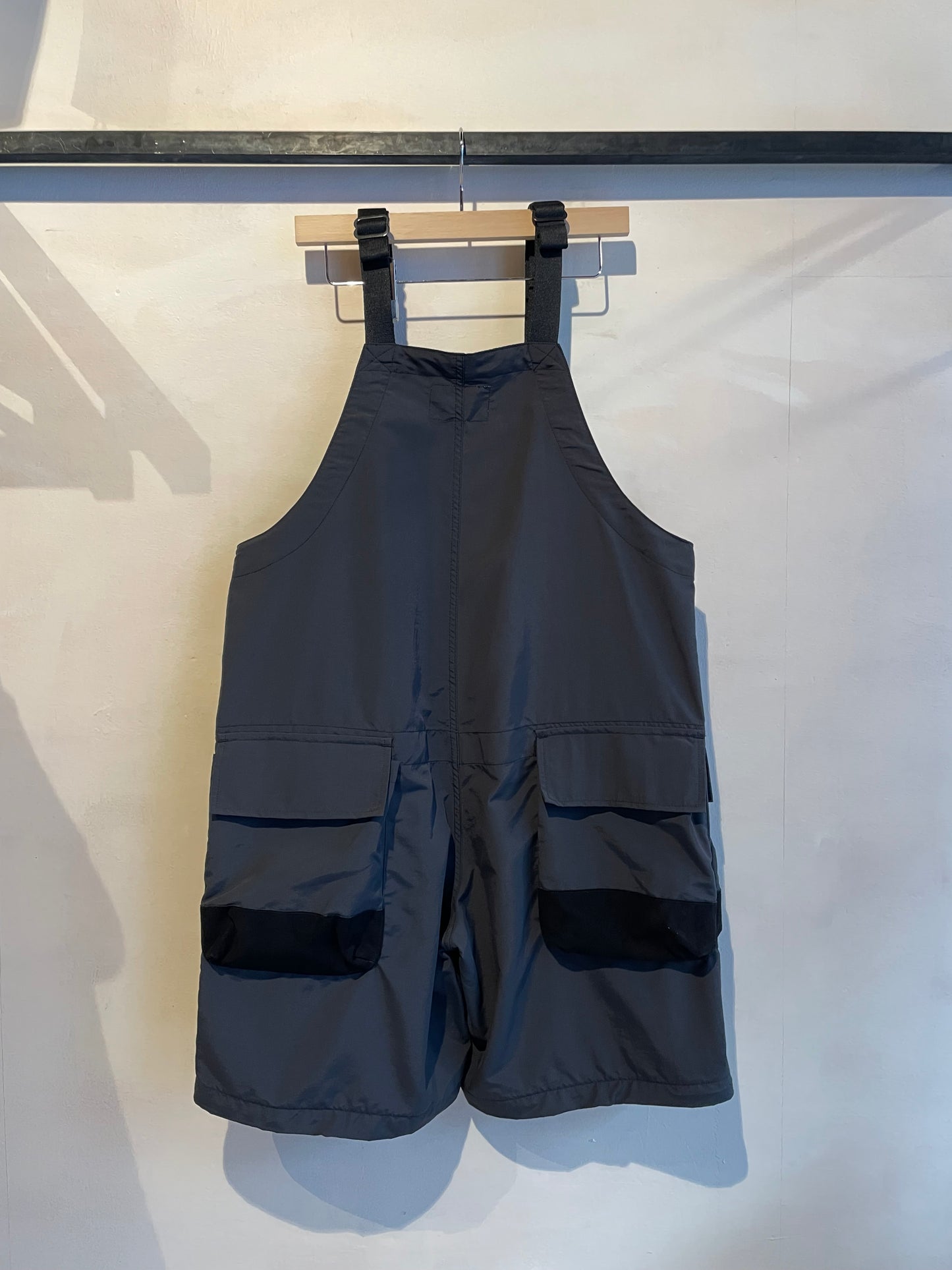 MOUNTAIN RESEARCH Three