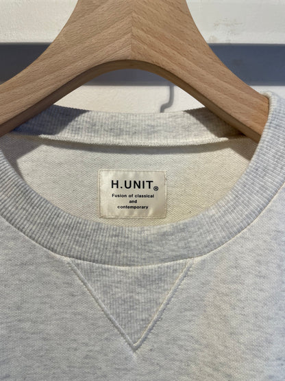 H.UNIT®︎ H print sweat