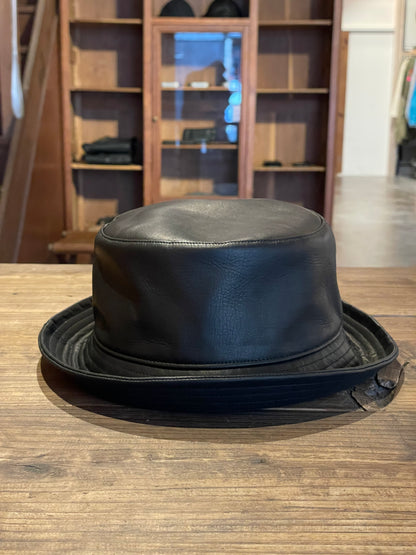 ISAMUKATAYAMA BACKLASH MONOCHROME LUXURY STEER BUCKET HAT