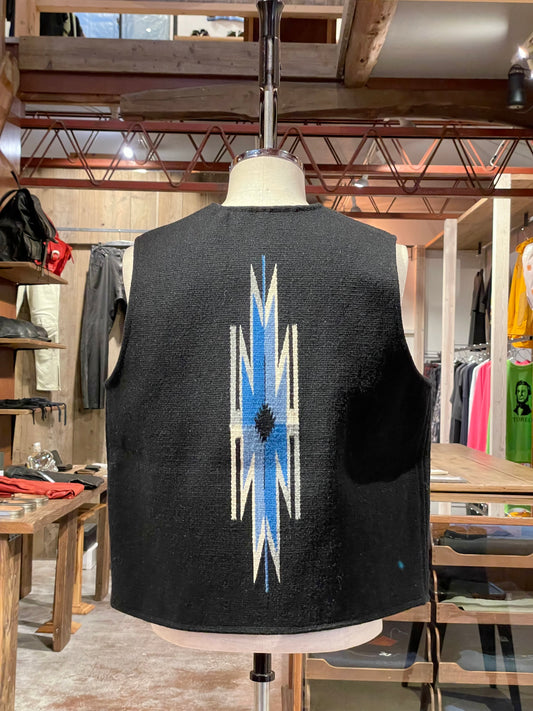 CENTINELA TRADITIONAL ARTS CHIMAYO VEST
