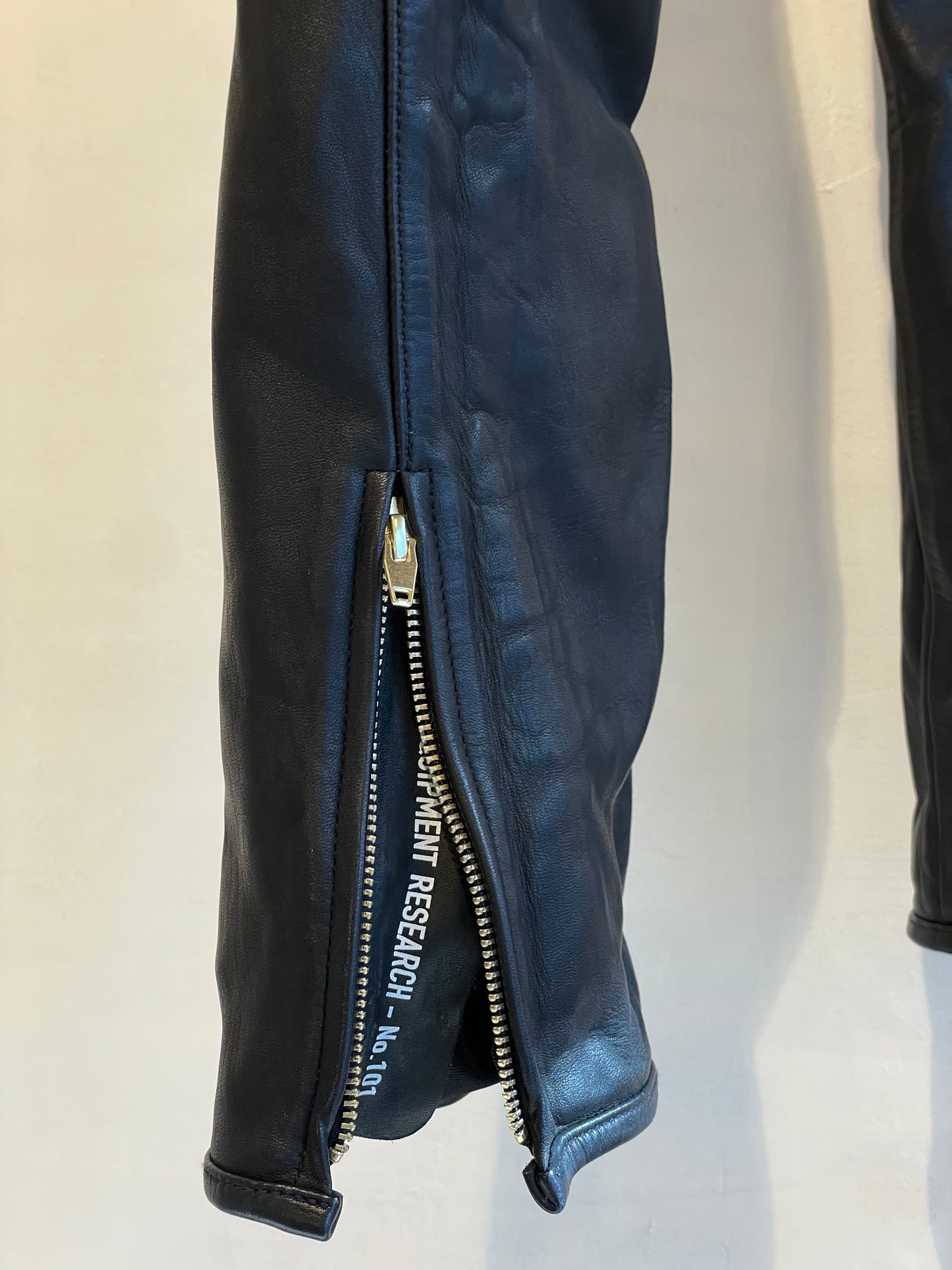 RER-101 Mustang(Horse Leather)