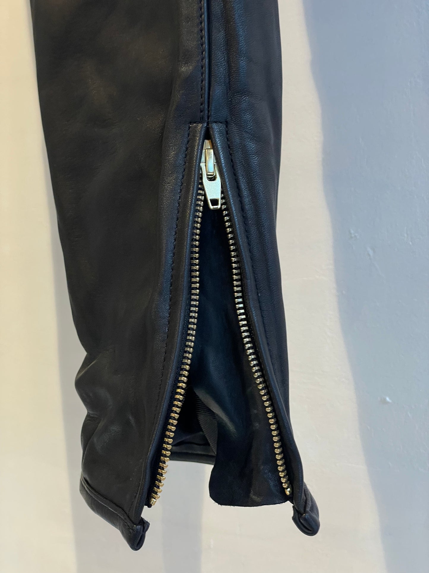 RER-101 Mustang(Horse Leather)