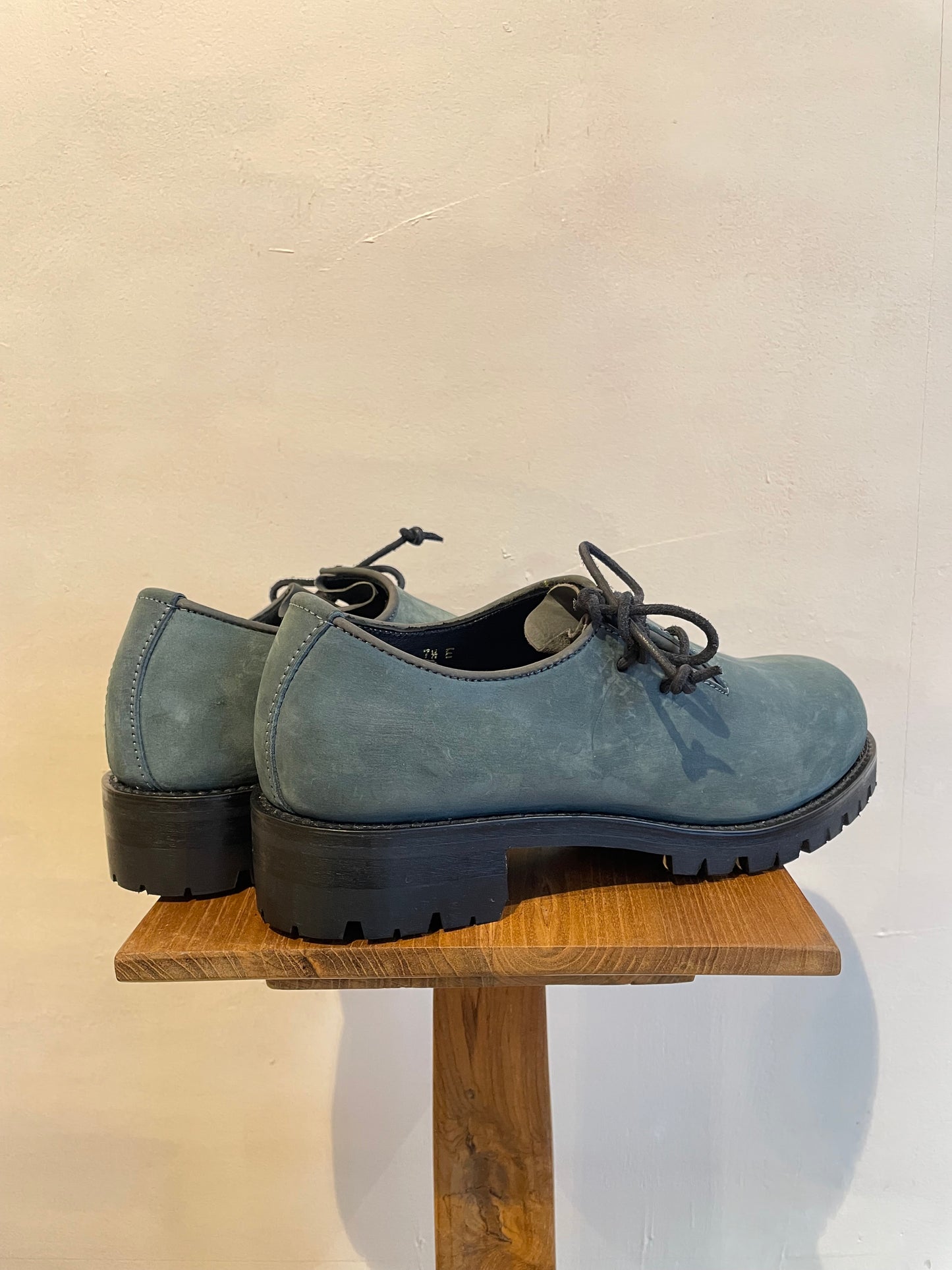 NORIEI
SIDE LACE SHOES (UNFINISHED OILED CORDOVAN)