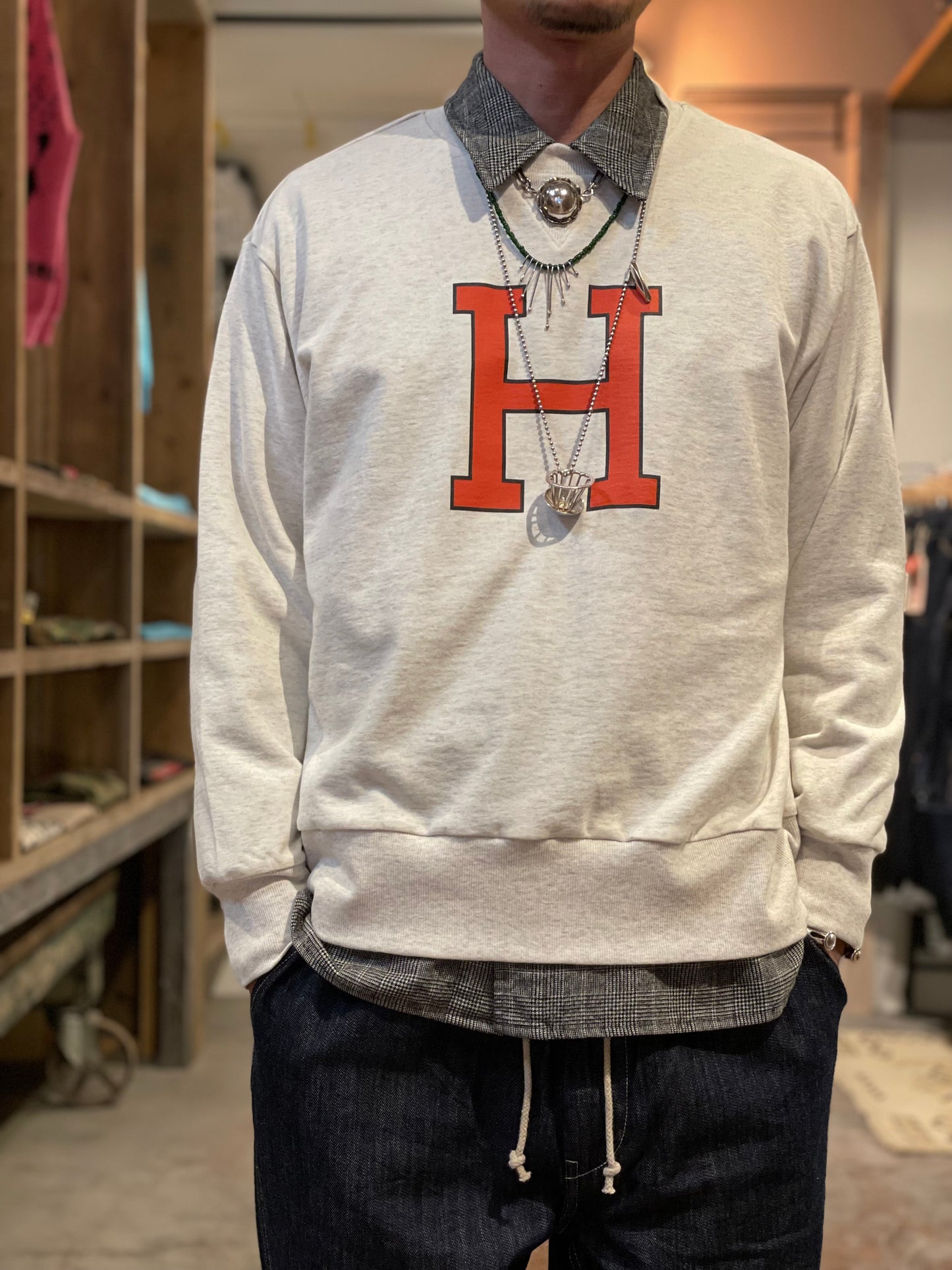 H.UNIT®︎ H print sweat