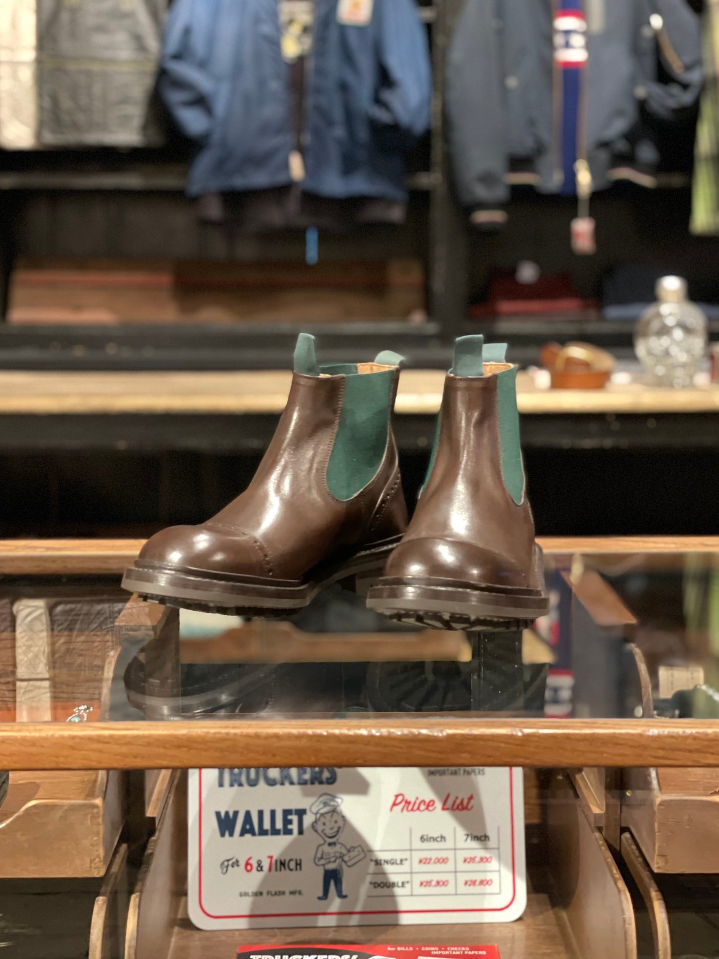 QUILP by Tricker's
Espresso Burnished Elastic Gusset Boots