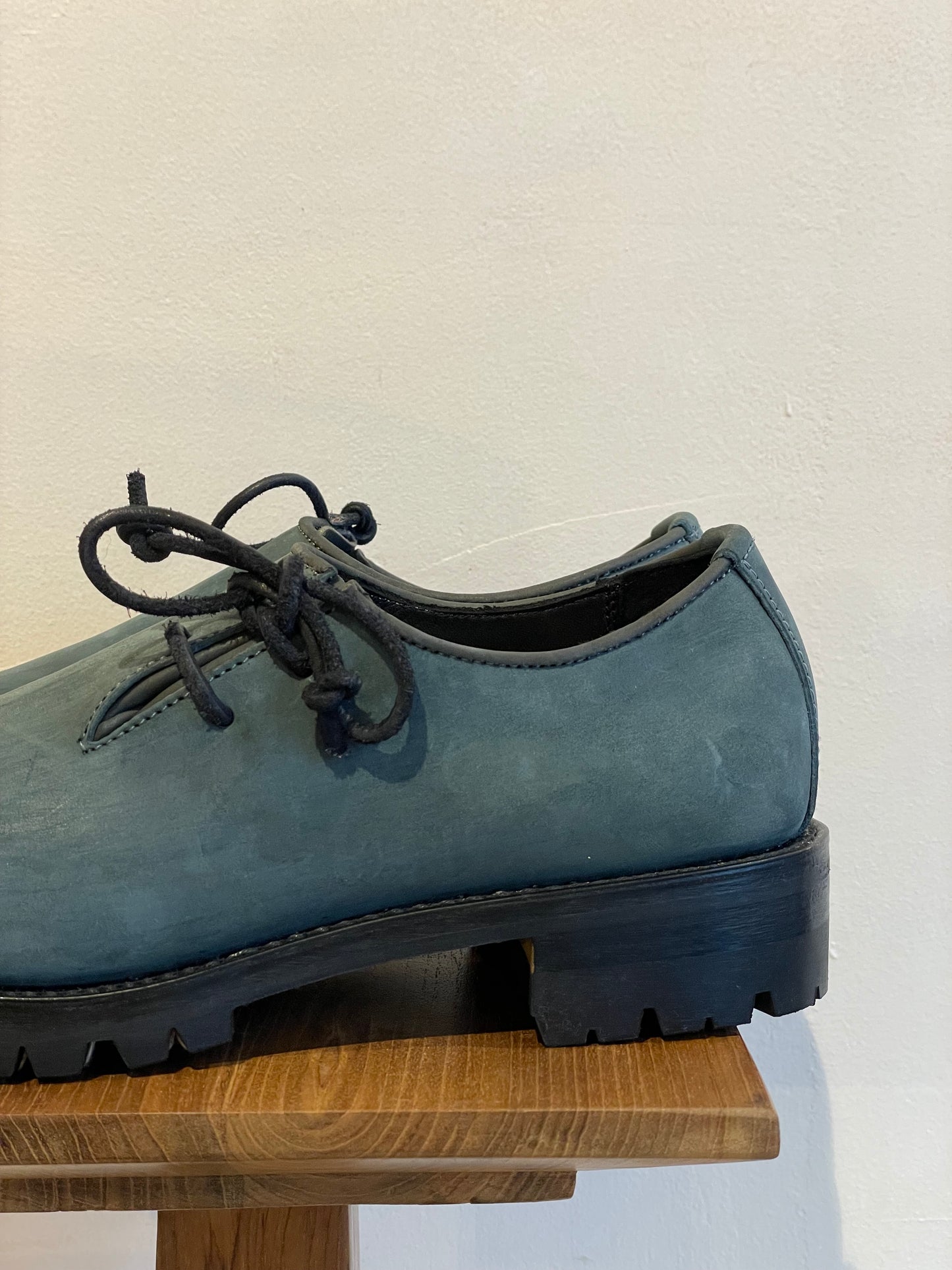 NORIEI
SIDE LACE SHOES (UNFINISHED OILED CORDOVAN)